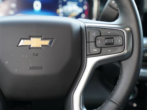 Used 2025 Chevrolet Silverado 3500 LTZ w/ LTZ Convenience Package AWD/4WD image 20
