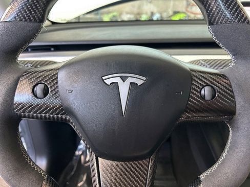 Used 2021 Tesla Model 3 Long Range AWD/4WD image 27
