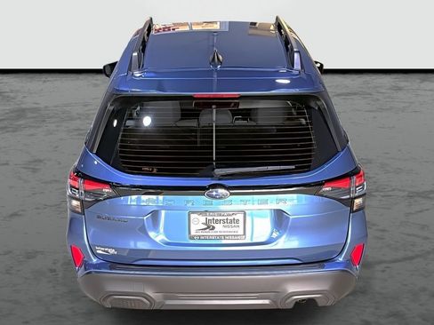 Used 2025 Subaru Forester image 3