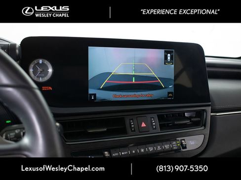 Used 2023 Lexus ES 350 w/ Premium Package FWD image 41