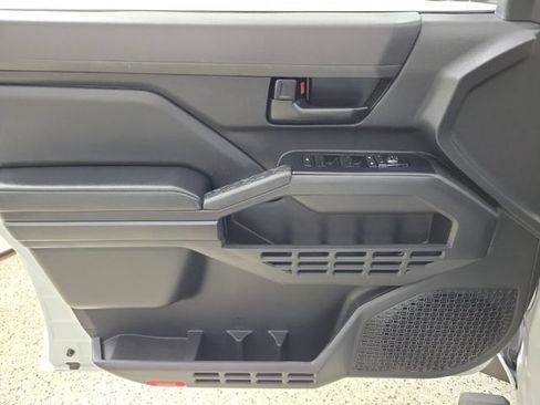 Used 2024 Toyota Tacoma SR RWD image 21