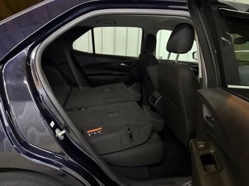 Used 2021 Chevrolet Equinox LT FWD image 18