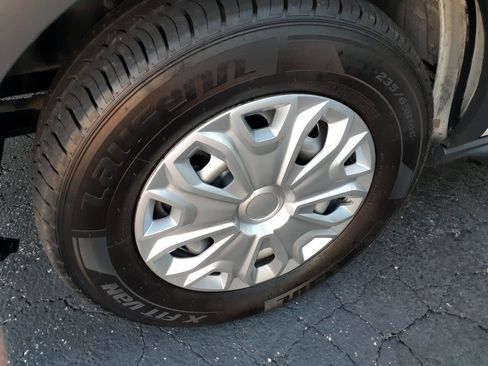 Used 2016 Ford Transit 350 XL image 19