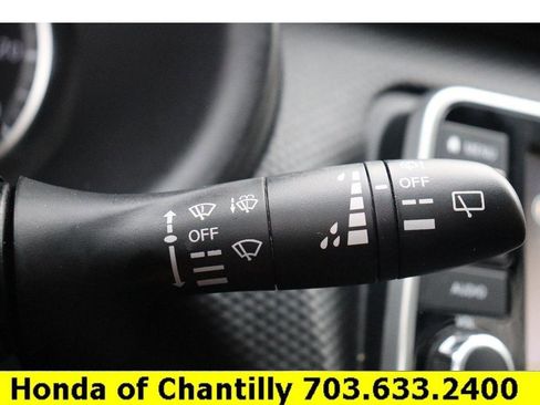 Used 2024 Nissan Kicks S image 10