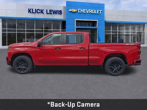 Used 2022 Chevrolet Silverado 1500 Custom w/ Rally Edition AWD/4WD image 4