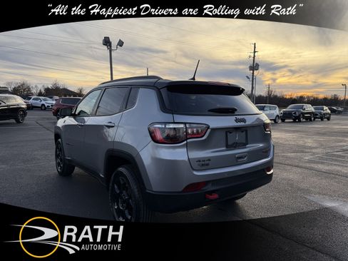 Used 2023 Jeep Compass Trailhawk image 7