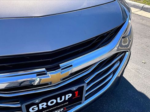 Used 2024 Chevrolet Malibu LT image 30