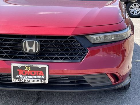 Used 2023 Honda Accord EX image 8