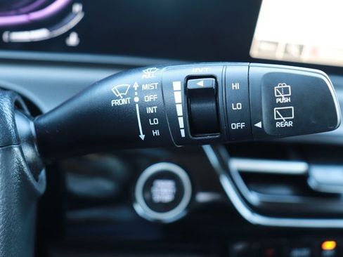 Used 2025 Kia Seltos S image 24