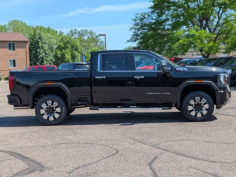 New 2026 GMC Sierra 3500 Denali w/ Denali Reserve Package AWD/4WD image 19