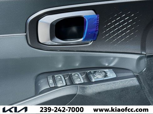 New 2026 Kia Sorento LX FWD image 19