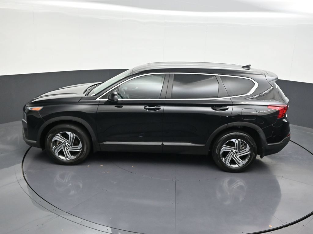 Used 2023 Hyundai Santa Fe SE FWD image 16