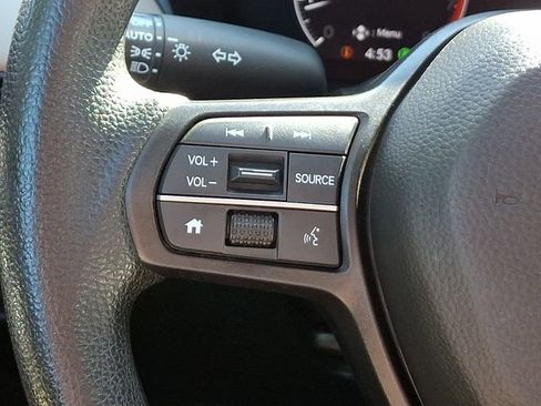 Certified 2024 Honda HR-V LX image 22