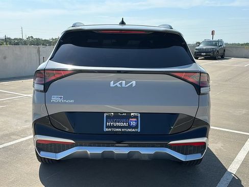 Used 2023 Kia Sportage SX FWD image 12