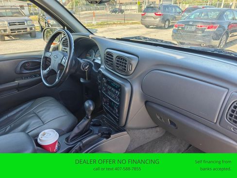 Used 2004 Chevrolet TrailBlazer 4WD w/ LT Preferred Equipment Group image 17