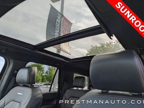 Used 2022 Ford Expedition Platinum image 13