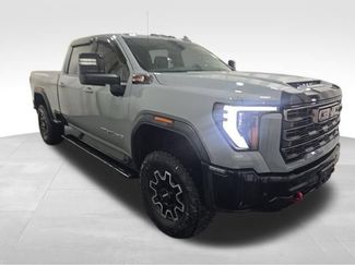 Used 2025 GMC Sierra 2500 AT4X AWD/4WD video 2