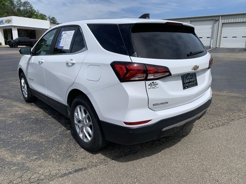 Used 2024 Chevrolet Equinox LT AWD/4WD image 5