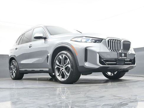 Used 2026 BMW X5 sDrive40i w/ Climate Comfort Package RWD image 29