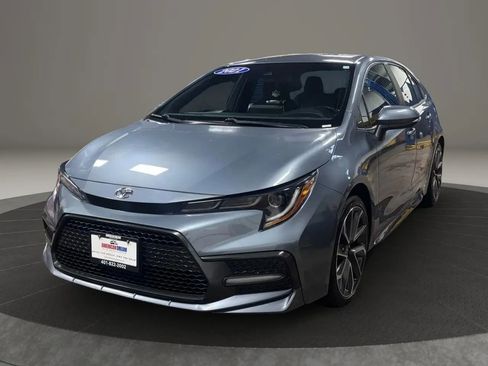 Used 2021 Toyota Corolla SE image 1