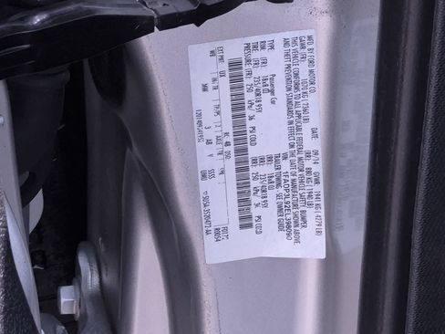 Used 2014 Ford Focus ST FWD image 34