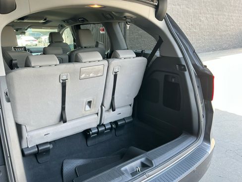 Used 2018 Honda Odyssey Elite image 20