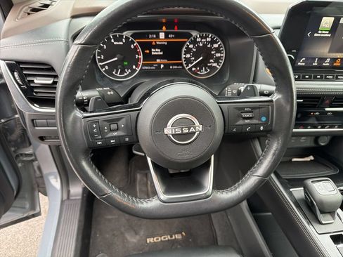 Used 2023 Nissan Rogue SL w/ SL Premium Package AWD/4WD image 17