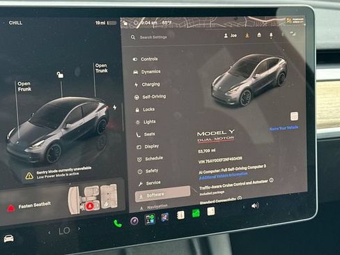 Used 2022 Tesla Model Y Performance AWD/4WD image 32