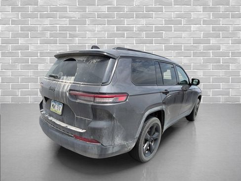 Used 2024 Jeep Grand Cherokee L Laredo AWD/4WD image 4