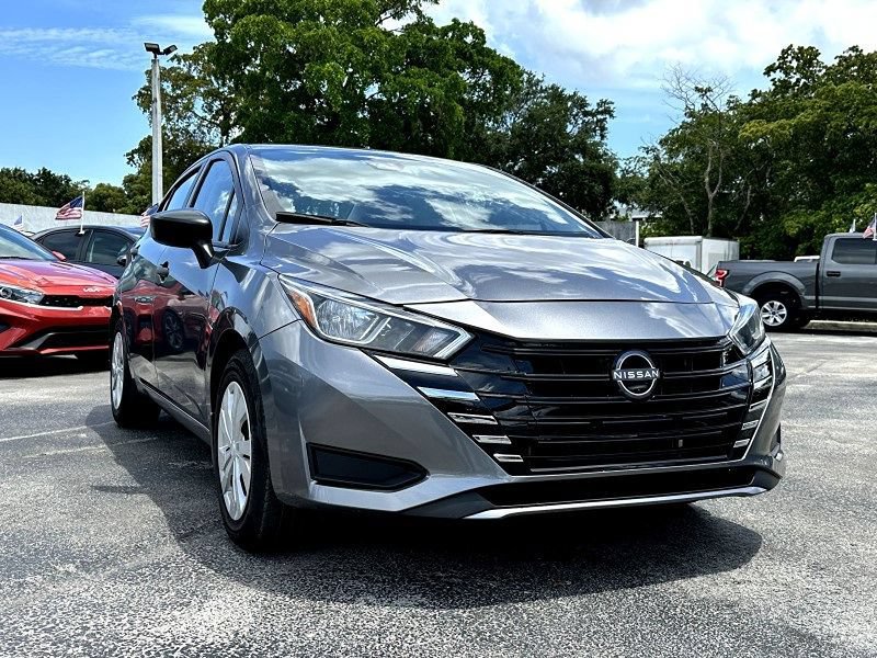 Used 2024 Nissan Versa S w/ Trunk Package FWD image 3