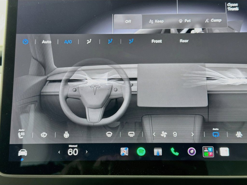 Used 2024 Tesla Model Y Performance AWD/4WD image 19
