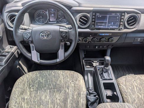 Used 2023 Toyota Tacoma TRD Off-Road AWD/4WD image 33
