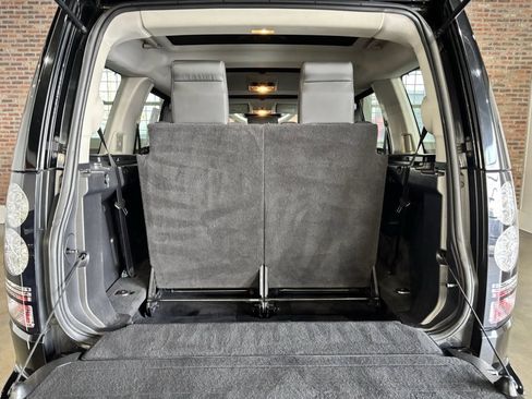 Used 2015 Land Rover LR4 HSE LUX image 34