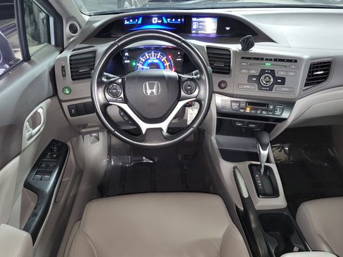 Used 2012 Honda Civic Hybrid Sedan image 13