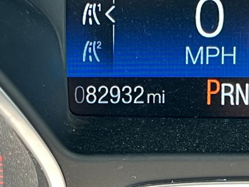 Used 2018 Ford Focus Titanium w/ Titanium Technology Package FWD image 8