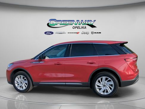 Used 2025 Lincoln Corsair FWD image 16