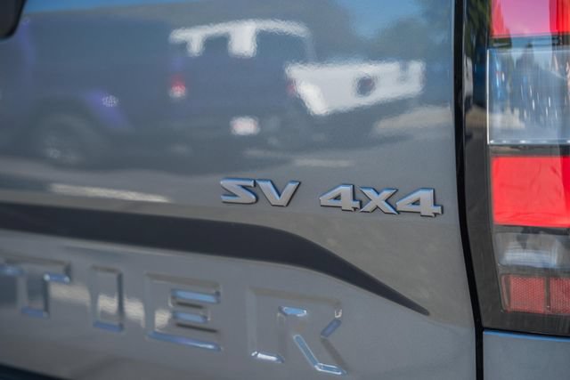 Used 2022 Nissan Frontier SV AWD/4WD image 18