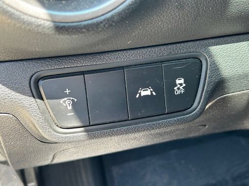 Used 2021 Kia Forte LXS FWD image 21