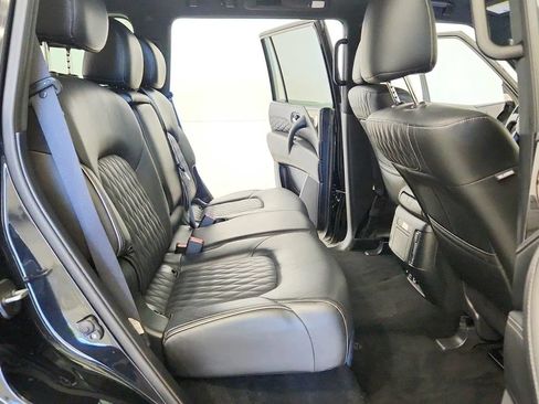 Used 2024 INFINITI QX80 Sensory w/ Cargo Package AWD/4WD image 31