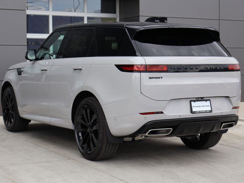 New 2026 Land Rover Range Rover Sport Dynamic SE AWD/4WD image 8