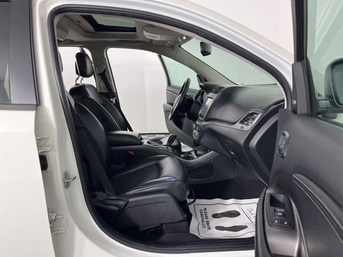 Used 2016 Dodge Journey Crossroad image 40