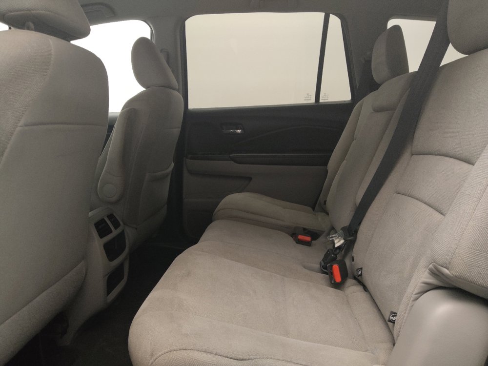 Used 2020 Honda Pilot LX image 18