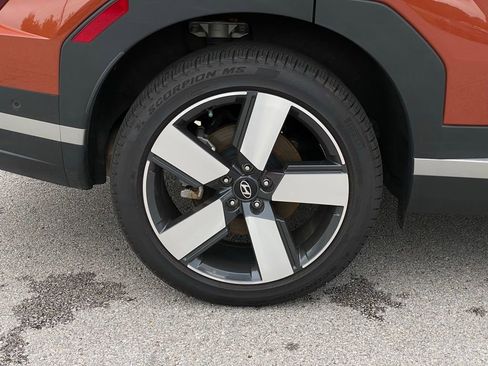New 2025 Hyundai Santa Fe Limited FWD image 32