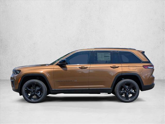 New 2026 Jeep Grand Cherokee Limited w/ Limited Altitude Package AWD/4WD image 5