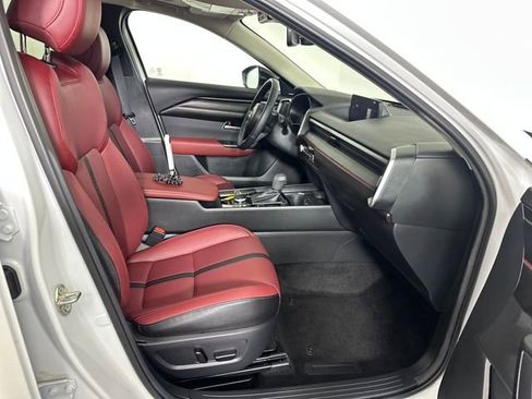 Used 2025 MAZDA CX-50 AWD 2.5 Hybrid w/ Weather Package image 28