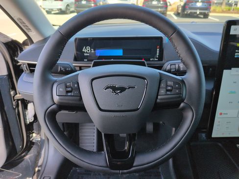 Used 2024 Ford Mustang Mach-E Select w/ Comfort Package Lite AWD/4WD image 17