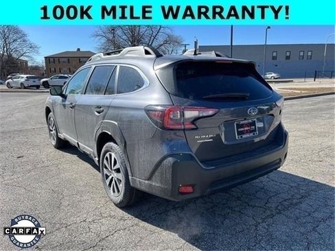 Used 2025 Subaru Outback Premium w/ Popular Package #1A image 5