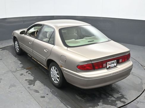 Used 2000 Buick Century Custom w/ Premium Opt Pkg image 31