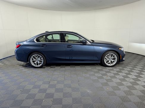 Used 2026 BMW 330i Sedan w/ Convenience Package RWD image 8