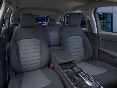 New 2024 Ford Edge SE image 10